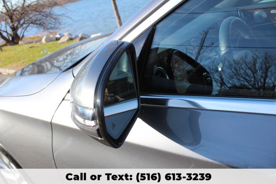 2017 Mercedes-Benz E-Class E 300 Luxury 4MATIC Sedan, available for sale in Great Neck, New York | Great Neck Car Buyers & Sellers. Great Neck, New York 2017 Mercedes-Benz E-Class E 300 Luxury 4MATIC Sedan, available for sale in Great Neck, New York | Great Neck Car Buyers & Sellers. Great Neck, New York