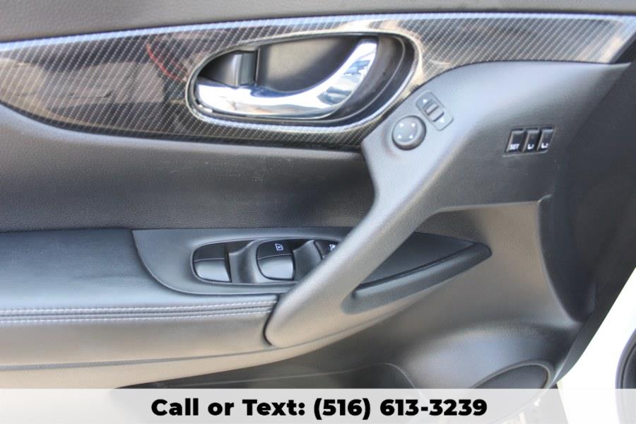 2018 Nissan Rogue AWD SL, available for sale in Great Neck, New York | Great Neck Car Buyers & Sellers. Great Neck, New York 2018 Nissan Rogue AWD SL, available for sale in Great Neck, New York | Great Neck Car Buyers & Sellers. Great Neck, New York