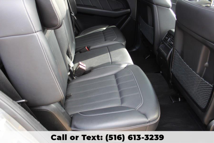2015 Mercedes-Benz GL-Class 4MATIC 4dr GL 450, available for sale in Great Neck, New York | Great Neck Car Buyers & Sellers. Great Neck, New York 2015 Mercedes-Benz GL-Class 4MATIC 4dr GL 450, available for sale in Great Neck, New York | Great Neck Car Buyers & Sellers. Great Neck, New York