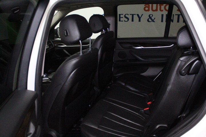 2014 BMW X5 AWD 4dr xDrive35i, available for sale in Plainville, Connecticut | New England Auto Sales LLC. Plainville, Connecticut 2014 BMW X5 AWD 4dr xDrive35i, available for sale in Plainville, Connecticut | New England Auto Sales LLC. Plainville, Connecticut