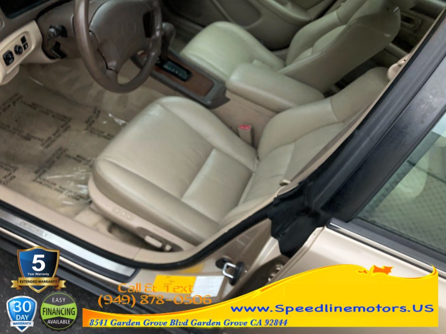 2000 Lexus ES 300 4dr Sdn, available for sale in Garden Grove, California | Speedline Motors. Garden Grove, California 2000 Lexus ES 300 4dr Sdn, available for sale in Garden Grove, California | Speedline Motors. Garden Grove, California
