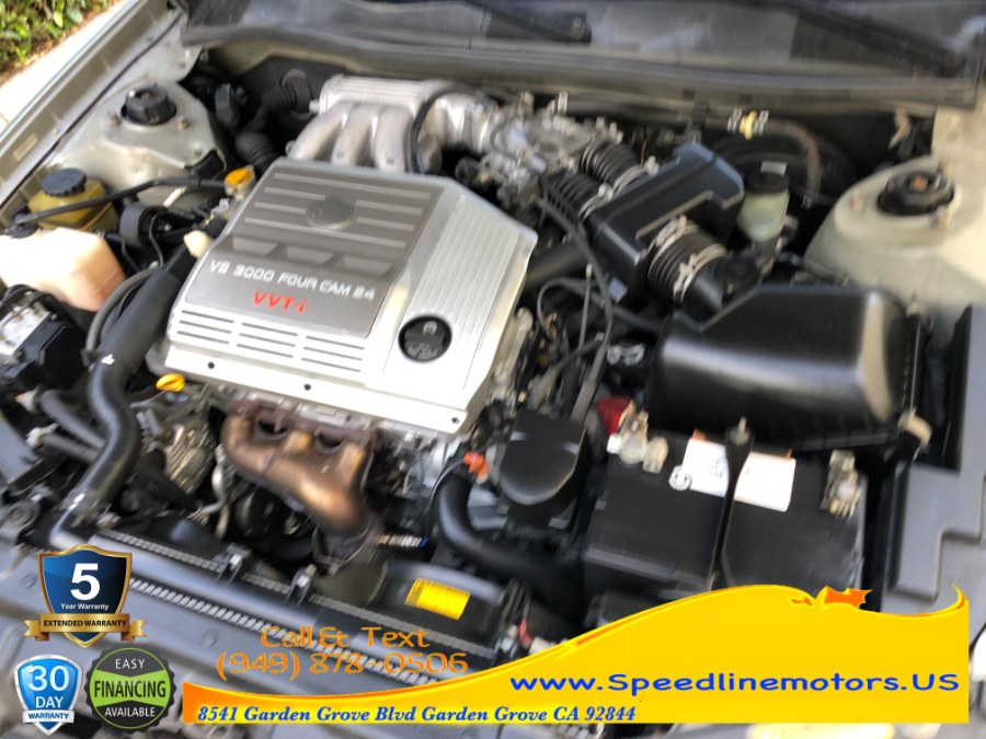 Used Lexus ES 300 4dr Sdn 2001 | Speedline Motors. Garden Grove, California Used Lexus ES 300 4dr Sdn 2001 | Speedline Motors. Garden Grove, California