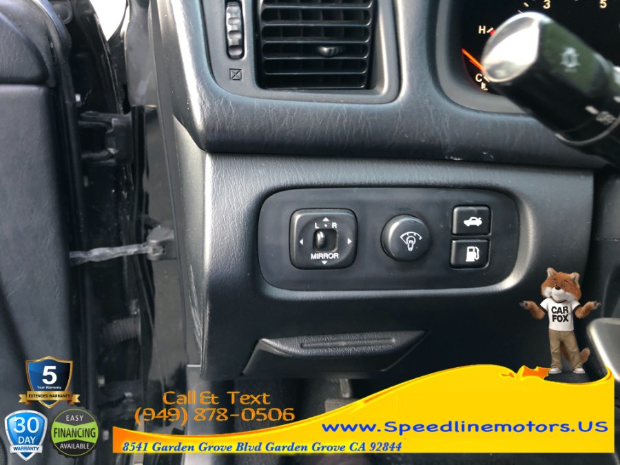 Used Lexus ES 300 4dr Sdn 2000 | Speedline Motors. Garden Grove, California Used Lexus ES 300 4dr Sdn 2000 | Speedline Motors. Garden Grove, California