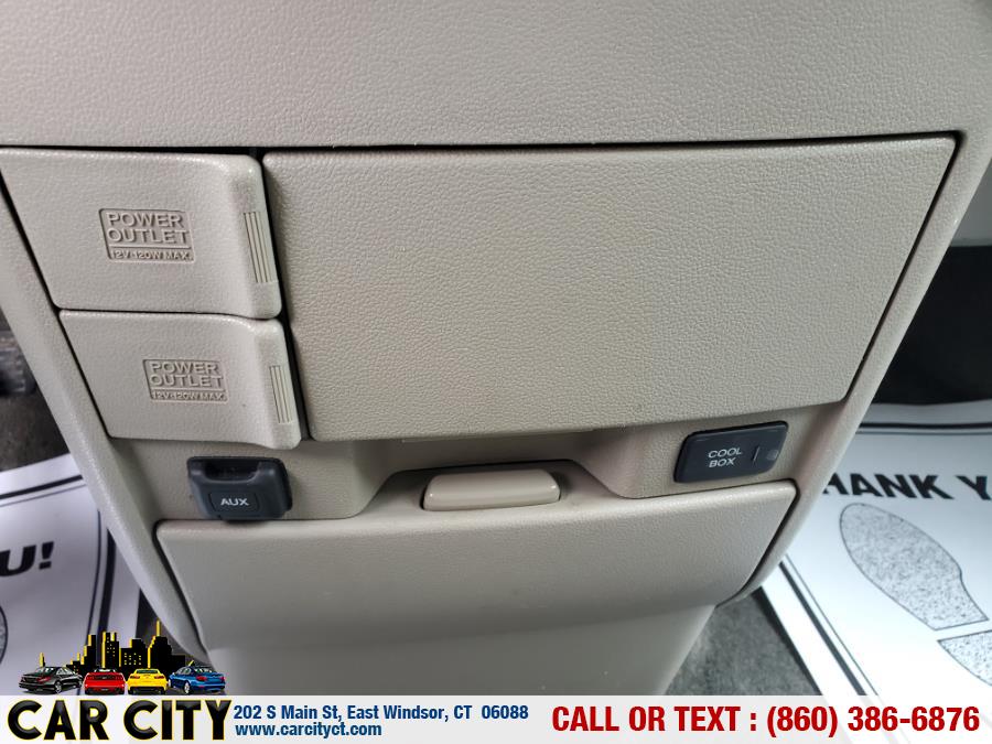 2012 Honda Odyssey 5dr EX-L w/Navi, available for sale in East Windsor, Connecticut | Car City LLC. East Windsor, Connecticut 2012 Honda Odyssey 5dr EX-L w/Navi, available for sale in East Windsor, Connecticut | Car City LLC. East Windsor, Connecticut