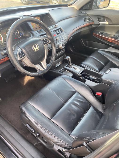 Used Honda Accord Crosstour 4WD 5dr EX-L w/Navi 2010 | Car Valley Group. Jersey City, New Jersey Used Honda Accord Crosstour 4WD 5dr EX-L w/Navi 2010 | Car Valley Group. Jersey City, New Jersey
