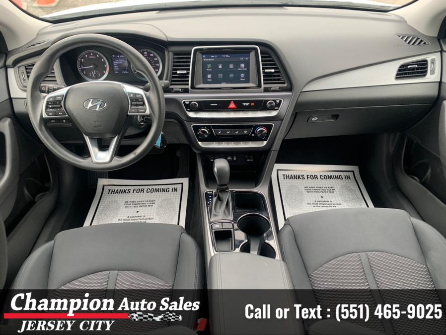 2019 Hyundai Sonata SE 2.4L, available for sale in Jersey City, New Jersey | Champion Auto Sales. Jersey City, New Jersey