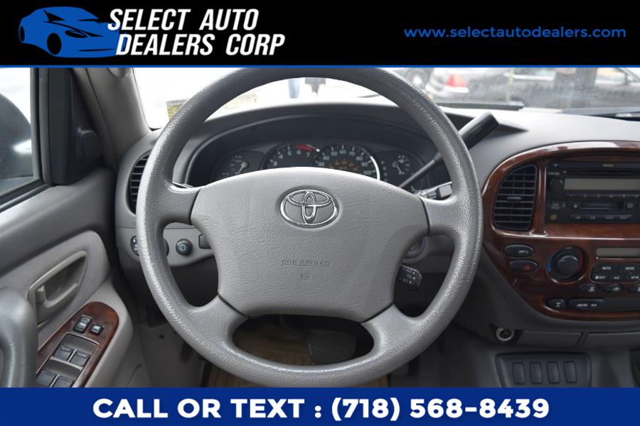 Used Toyota Sequoia 4dr SR5 4WD 2005 | Select Auto Dealers Corp. Brooklyn, New York Used Toyota Sequoia 4dr SR5 4WD 2005 | Select Auto Dealers Corp. Brooklyn, New York