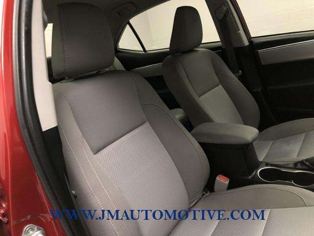 Used Toyota Corolla 4dr Sdn CVT LE 2016 | J&M Automotive Sls&Svc LLC. Naugatuck, Connecticut Used Toyota Corolla 4dr Sdn CVT LE 2016 | J&M Automotive Sls&Svc LLC. Naugatuck, Connecticut