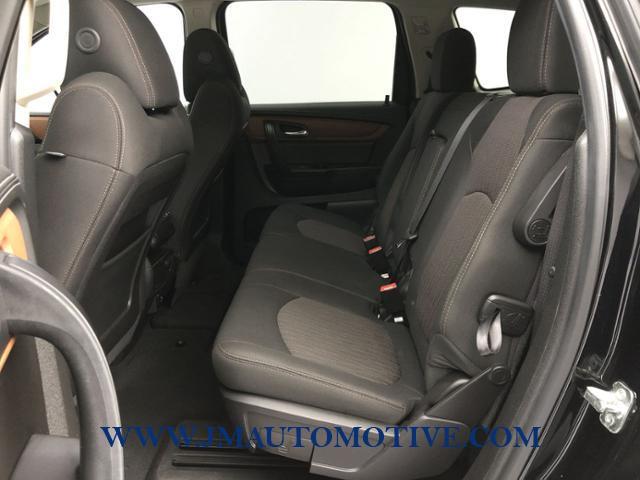 2017 Chevrolet Traverse AWD 4dr LT w/1LT, available for sale in Naugatuck, Connecticut | J&M Automotive Sls&Svc LLC. Naugatuck, Connecticut 2017 Chevrolet Traverse AWD 4dr LT w/1LT, available for sale in Naugatuck, Connecticut | J&M Automotive Sls&Svc LLC. Naugatuck, Connecticut
