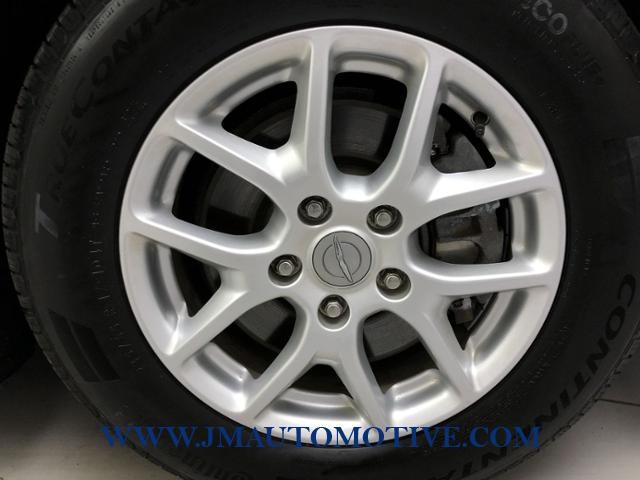 2017 Chrysler Pacifica Touring FWD, available for sale in Naugatuck, Connecticut | J&M Automotive Sls&Svc LLC. Naugatuck, Connecticut 2017 Chrysler Pacifica Touring FWD, available for sale in Naugatuck, Connecticut | J&M Automotive Sls&Svc LLC. Naugatuck, Connecticut