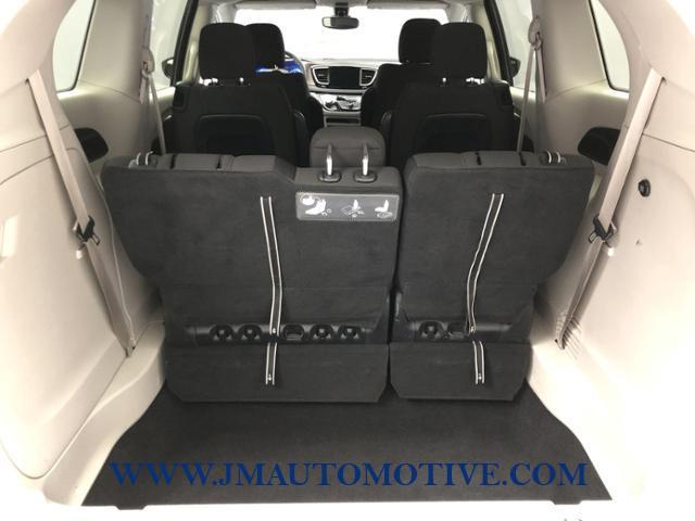 2017 Chrysler Pacifica Touring FWD, available for sale in Naugatuck, Connecticut | J&M Automotive Sls&Svc LLC. Naugatuck, Connecticut 2017 Chrysler Pacifica Touring FWD, available for sale in Naugatuck, Connecticut | J&M Automotive Sls&Svc LLC. Naugatuck, Connecticut