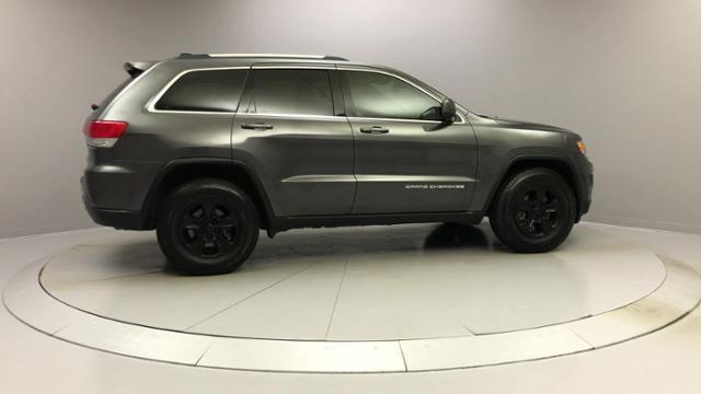 2016 Jeep Grand Cherokee 4WD 4dr Laredo, available for sale in Naugatuck, Connecticut | J&M Automotive Sls&Svc LLC. Naugatuck, Connecticut 2016 Jeep Grand Cherokee 4WD 4dr Laredo, available for sale in Naugatuck, Connecticut | J&M Automotive Sls&Svc LLC. Naugatuck, Connecticut