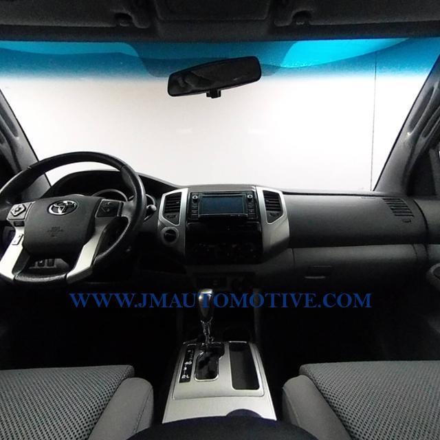 2014 Toyota Tacoma 4WD Double Cab V6 AT, available for sale in Naugatuck, Connecticut | J&M Automotive Sls&Svc LLC. Naugatuck, Connecticut 2014 Toyota Tacoma 4WD Double Cab V6 AT, available for sale in Naugatuck, Connecticut | J&M Automotive Sls&Svc LLC. Naugatuck, Connecticut