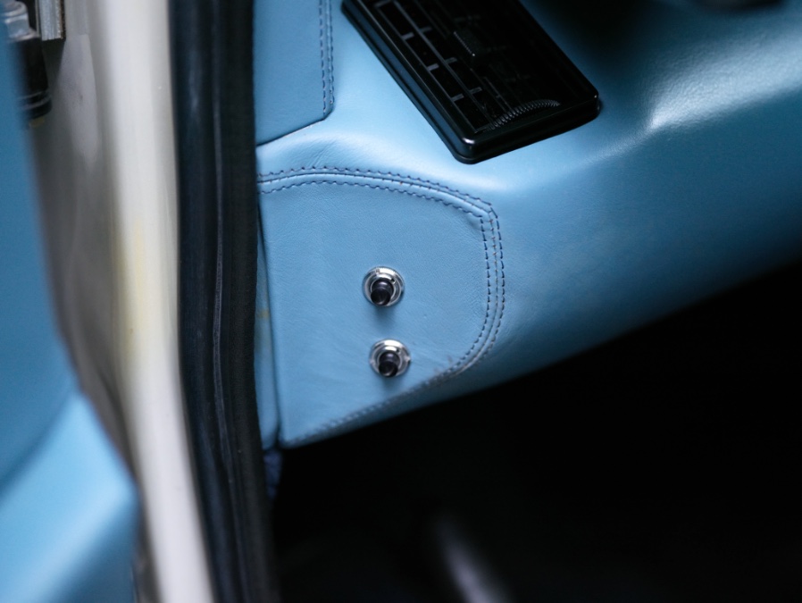 1988 Lotus Esprit Trubo Commemorative Edition, available for sale in North Salem, New York | Meccanic Shop North Inc. North Salem, New York 1988 Lotus Esprit Trubo Commemorative Edition, available for sale in North Salem, New York | Meccanic Shop North Inc. North Salem, New York