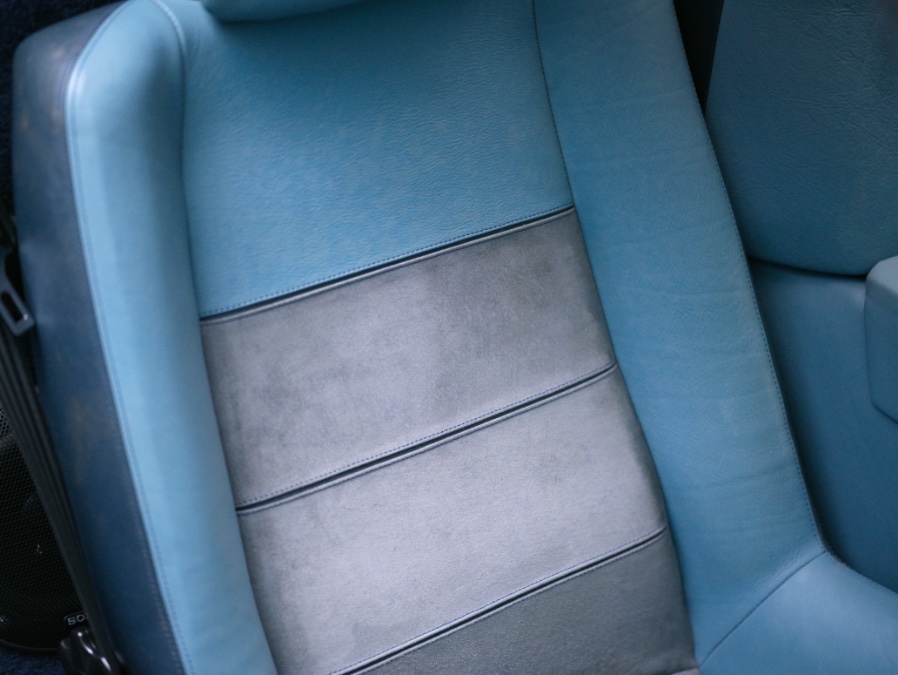 1988 Lotus Esprit Trubo Commemorative Edition, available for sale in North Salem, New York | Meccanic Shop North Inc. North Salem, New York 1988 Lotus Esprit Trubo Commemorative Edition, available for sale in North Salem, New York | Meccanic Shop North Inc. North Salem, New York