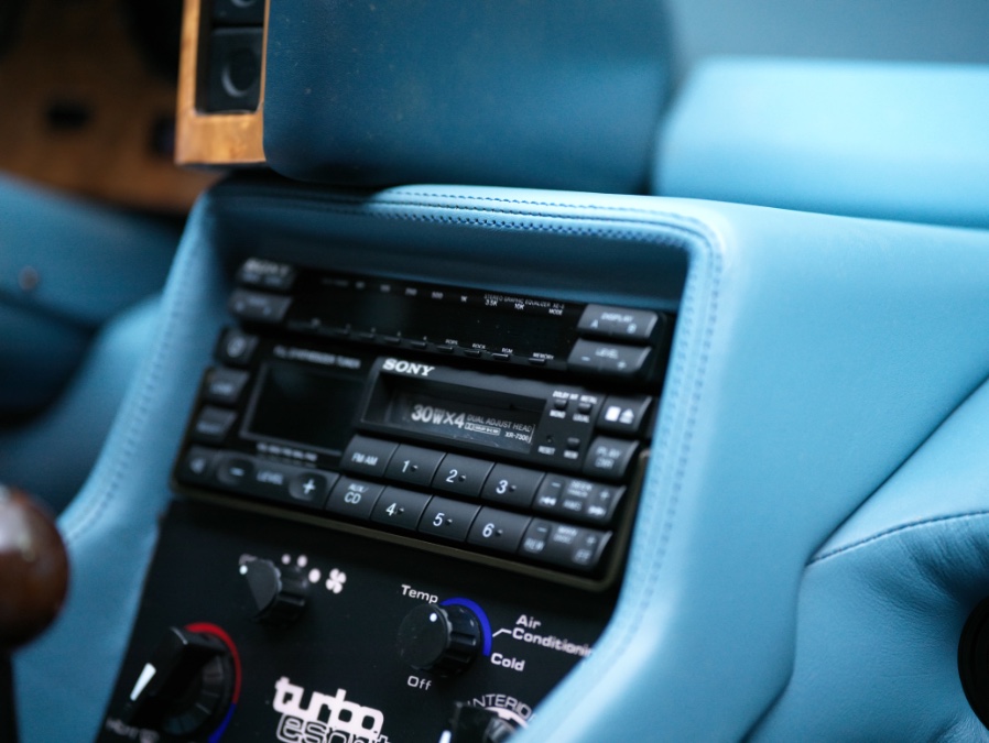 1988 Lotus Esprit Trubo Commemorative Edition, available for sale in North Salem, New York | Meccanic Shop North Inc. North Salem, New York 1988 Lotus Esprit Trubo Commemorative Edition, available for sale in North Salem, New York | Meccanic Shop North Inc. North Salem, New York