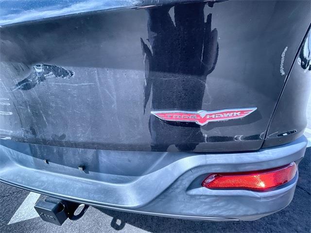 2014 Jeep Cherokee Trailhawk, available for sale in Stratford, Connecticut | Wiz Leasing Inc. Stratford, Connecticut 2014 Jeep Cherokee Trailhawk, available for sale in Stratford, Connecticut | Wiz Leasing Inc. Stratford, Connecticut
