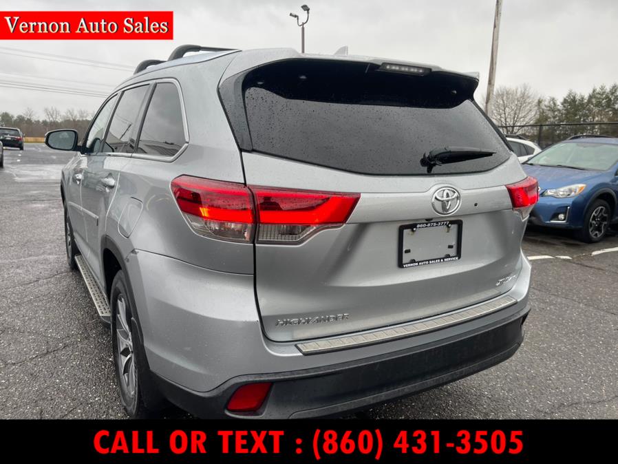2017 Toyota Highlander XLE V6 AWD (Natl), available for sale in Manchester, Connecticut | Vernon Auto Sale & Service. Manchester, Connecticut 2017 Toyota Highlander XLE V6 AWD (Natl), available for sale in Manchester, Connecticut | Vernon Auto Sale & Service. Manchester, Connecticut