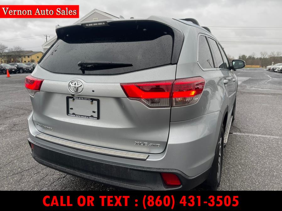 2017 Toyota Highlander XLE V6 AWD (Natl), available for sale in Manchester, Connecticut | Vernon Auto Sale & Service. Manchester, Connecticut 2017 Toyota Highlander XLE V6 AWD (Natl), available for sale in Manchester, Connecticut | Vernon Auto Sale & Service. Manchester, Connecticut
