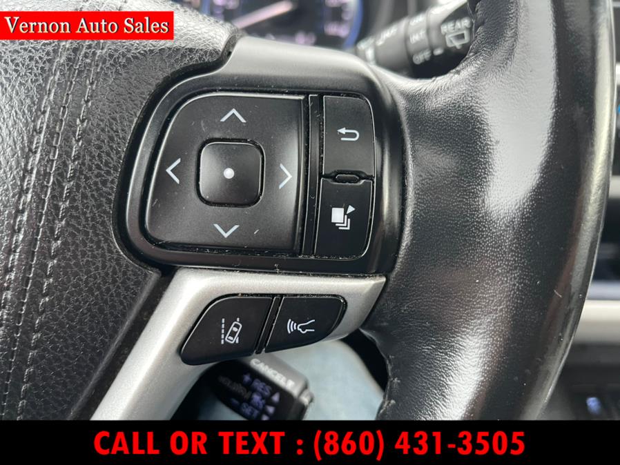2017 Toyota Highlander XLE V6 AWD (Natl), available for sale in Manchester, Connecticut | Vernon Auto Sale & Service. Manchester, Connecticut 2017 Toyota Highlander XLE V6 AWD (Natl), available for sale in Manchester, Connecticut | Vernon Auto Sale & Service. Manchester, Connecticut