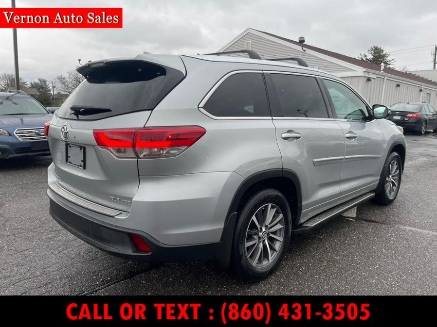 2017 Toyota Highlander XLE V6 AWD (Natl), available for sale in Manchester, Connecticut | Vernon Auto Sale & Service. Manchester, Connecticut 2017 Toyota Highlander XLE V6 AWD (Natl), available for sale in Manchester, Connecticut | Vernon Auto Sale & Service. Manchester, Connecticut