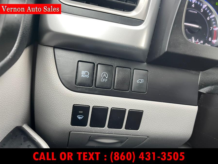 2017 Toyota Highlander XLE V6 AWD (Natl), available for sale in Manchester, Connecticut | Vernon Auto Sale & Service. Manchester, Connecticut 2017 Toyota Highlander XLE V6 AWD (Natl), available for sale in Manchester, Connecticut | Vernon Auto Sale & Service. Manchester, Connecticut