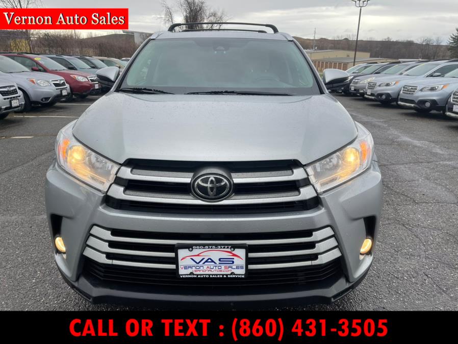 2017 Toyota Highlander XLE V6 AWD (Natl), available for sale in Manchester, Connecticut | Vernon Auto Sale & Service. Manchester, Connecticut 2017 Toyota Highlander XLE V6 AWD (Natl), available for sale in Manchester, Connecticut | Vernon Auto Sale & Service. Manchester, Connecticut
