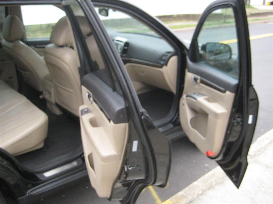 2011 Hyundai Santa Fe Limited AWD 4dr SUV, available for sale in Massapequa, New York | Rite Choice Auto Inc.. Massapequa, New York 2011 Hyundai Santa Fe Limited AWD 4dr SUV, available for sale in Massapequa, New York | Rite Choice Auto Inc.. Massapequa, New York