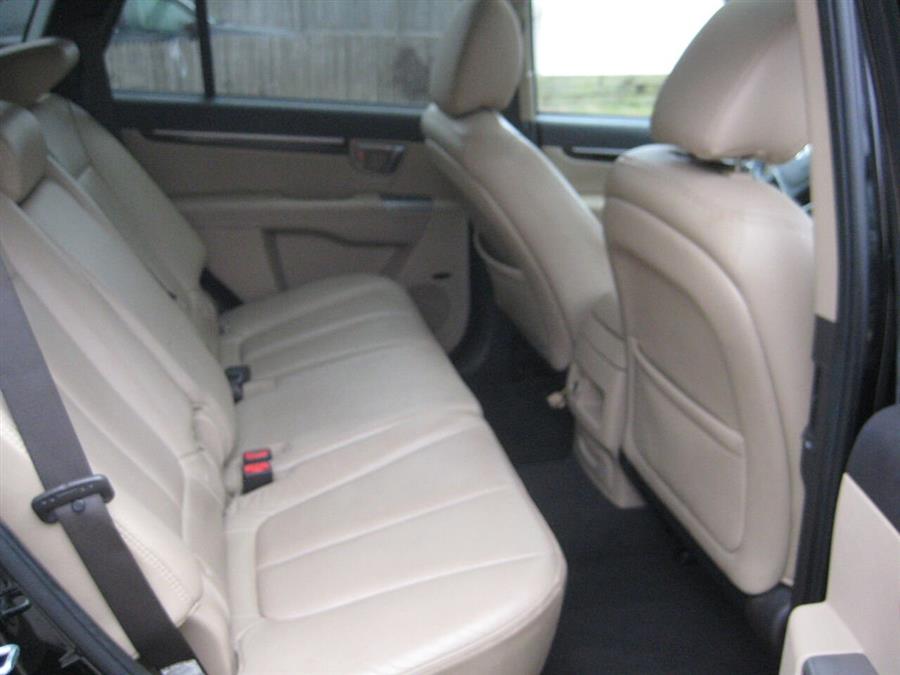 2011 Hyundai Santa Fe Limited AWD 4dr SUV, available for sale in Massapequa, New York | Rite Choice Auto Inc.. Massapequa, New York 2011 Hyundai Santa Fe Limited AWD 4dr SUV, available for sale in Massapequa, New York | Rite Choice Auto Inc.. Massapequa, New York