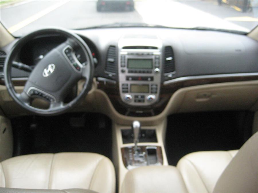 2011 Hyundai Santa Fe Limited AWD 4dr SUV, available for sale in Massapequa, New York | Rite Choice Auto Inc.. Massapequa, New York 2011 Hyundai Santa Fe Limited AWD 4dr SUV, available for sale in Massapequa, New York | Rite Choice Auto Inc.. Massapequa, New York