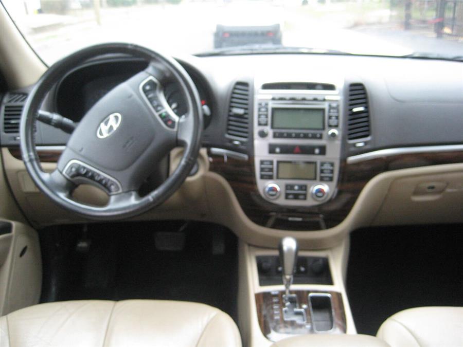2011 Hyundai Santa Fe Limited AWD 4dr SUV, available for sale in Massapequa, New York | Rite Choice Auto Inc.. Massapequa, New York 2011 Hyundai Santa Fe Limited AWD 4dr SUV, available for sale in Massapequa, New York | Rite Choice Auto Inc.. Massapequa, New York