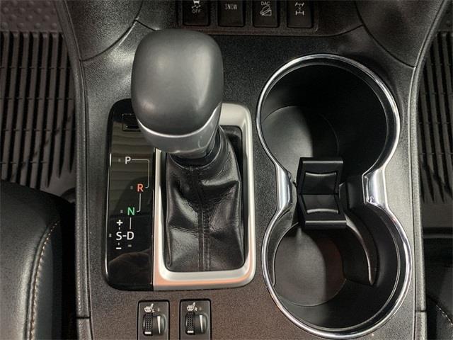 Used Toyota Highlander XLE 2019 | Eastchester Motor Cars. Bronx, New York Used Toyota Highlander XLE 2019 | Eastchester Motor Cars. Bronx, New York