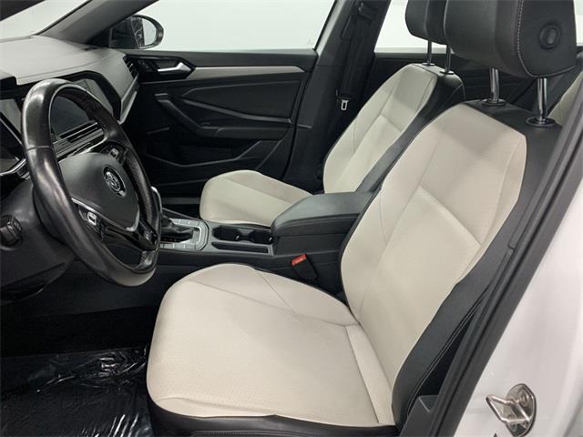 Used Volkswagen Jetta R-Line 2019 | Eastchester Motor Cars. Bronx, New York Used Volkswagen Jetta R-Line 2019 | Eastchester Motor Cars. Bronx, New York
