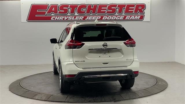 Used Nissan Rogue SV 2018 | Eastchester Motor Cars. Bronx, New York Used Nissan Rogue SV 2018 | Eastchester Motor Cars. Bronx, New York