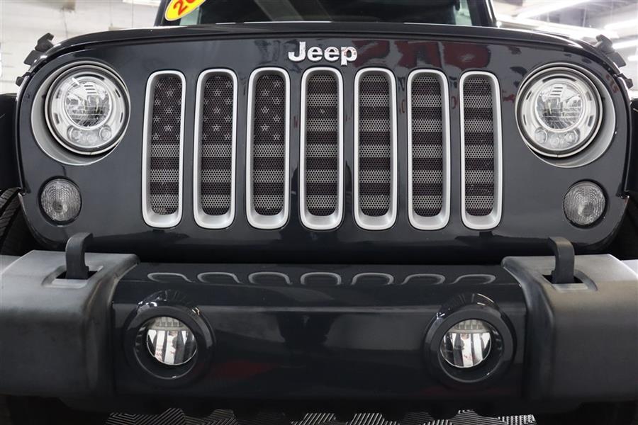 2017 Jeep Wrangler Unlimited SAHARA, available for sale in Paterson, New Jersey | Fast Track Motors. Paterson, New Jersey 2017 Jeep Wrangler Unlimited SAHARA, available for sale in Paterson, New Jersey | Fast Track Motors. Paterson, New Jersey