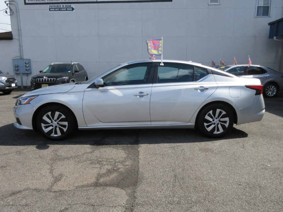 2020 Nissan Altima 2.5 S Sedan, available for sale in Linden, New Jersey | Route 27 Auto Mall. Linden, New Jersey 2020 Nissan Altima 2.5 S Sedan, available for sale in Linden, New Jersey | Route 27 Auto Mall. Linden, New Jersey