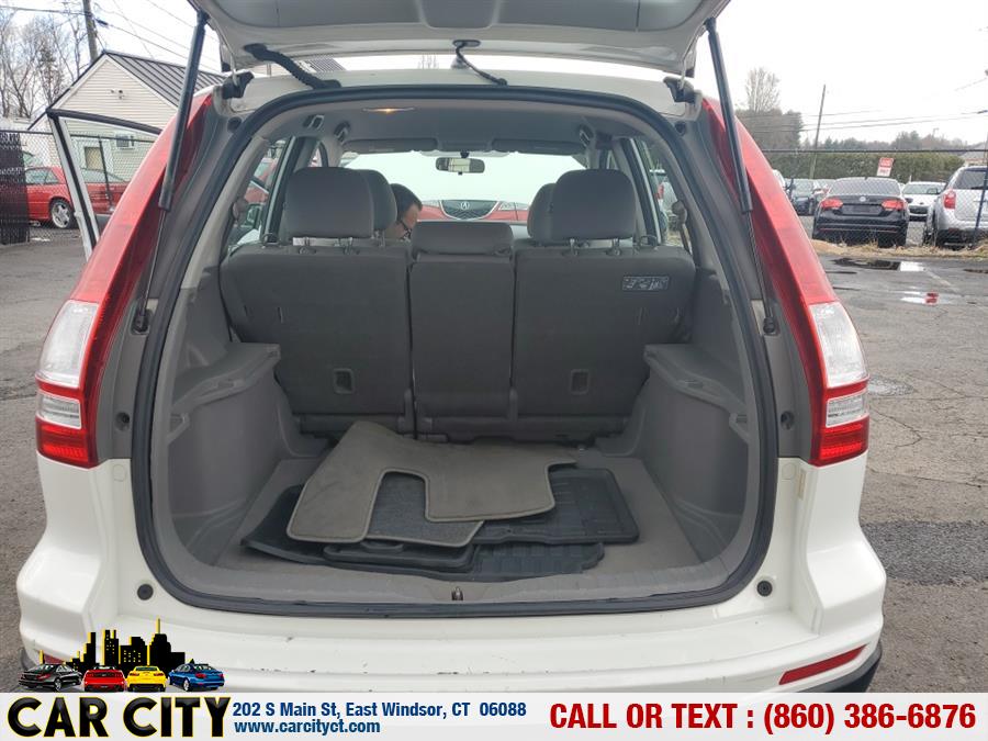 2011 Honda CR-V 4WD 5dr LX, available for sale in East Windsor, Connecticut | Car City LLC. East Windsor, Connecticut 2011 Honda CR-V 4WD 5dr LX, available for sale in East Windsor, Connecticut | Car City LLC. East Windsor, Connecticut