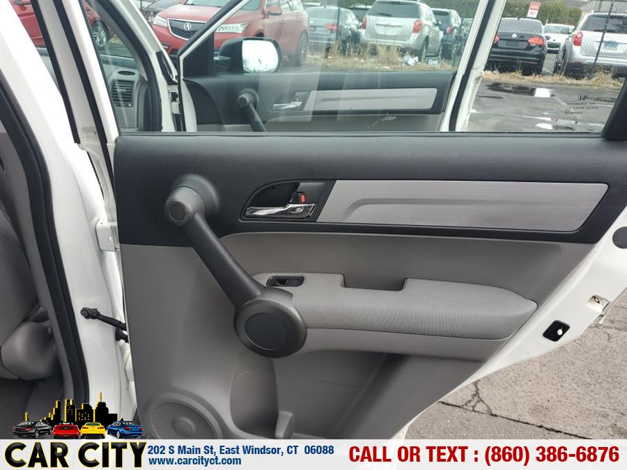 2011 Honda CR-V 4WD 5dr LX, available for sale in East Windsor, Connecticut | Car City LLC. East Windsor, Connecticut 2011 Honda CR-V 4WD 5dr LX, available for sale in East Windsor, Connecticut | Car City LLC. East Windsor, Connecticut
