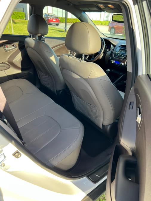 Used Hyundai Tucson FWD 4dr Limited 2015 | 2 Car Pros. Orlando, Florida Used Hyundai Tucson FWD 4dr Limited 2015 | 2 Car Pros. Orlando, Florida