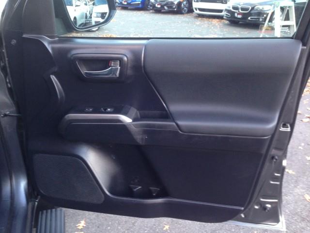 Used Toyota Tacoma 4wd TRD Off Road w/ rearCam 2020 | Car Revolution. Maple Shade, New Jersey Used Toyota Tacoma 4wd TRD Off Road w/ rearCam 2020 | Car Revolution. Maple Shade, New Jersey