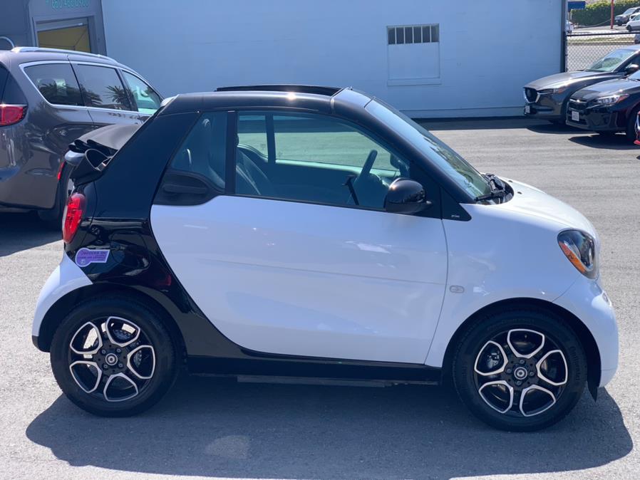 Used smart fortwo electric drive prime cabriolet 2018 | Green Light Auto Wholesale. Daly City, California Used smart fortwo electric drive prime cabriolet 2018 | Green Light Auto Wholesale. Daly City, California