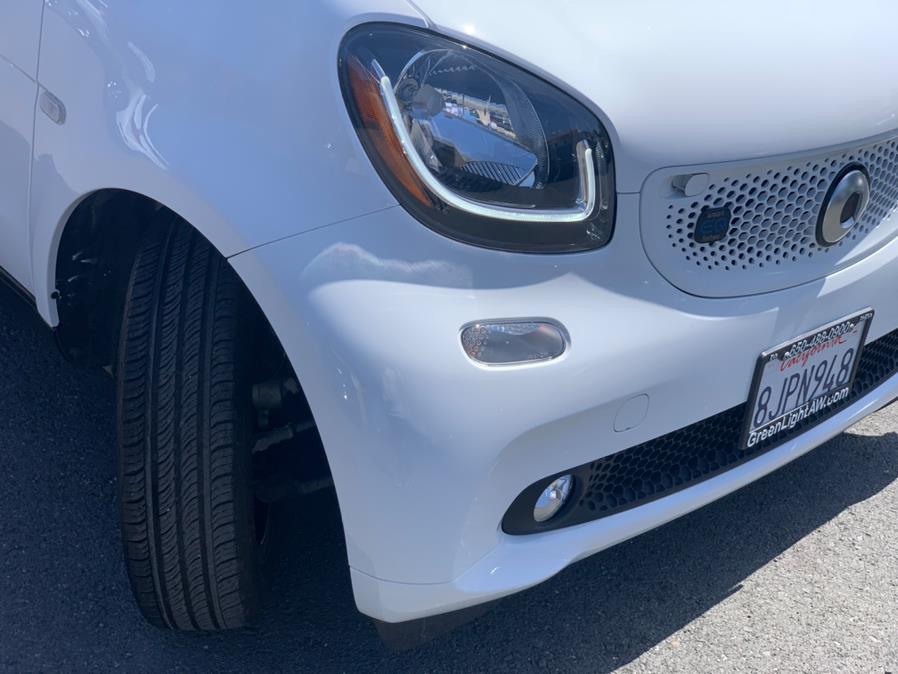 Used smart fortwo electric drive prime cabriolet 2018 | Green Light Auto Wholesale. Daly City, California Used smart fortwo electric drive prime cabriolet 2018 | Green Light Auto Wholesale. Daly City, California