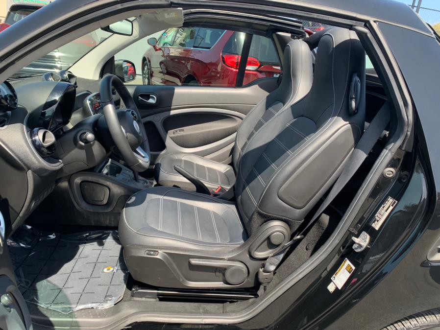 Used smart fortwo electric drive prime cabriolet 2018 | Green Light Auto Wholesale. Daly City, California Used smart fortwo electric drive prime cabriolet 2018 | Green Light Auto Wholesale. Daly City, California