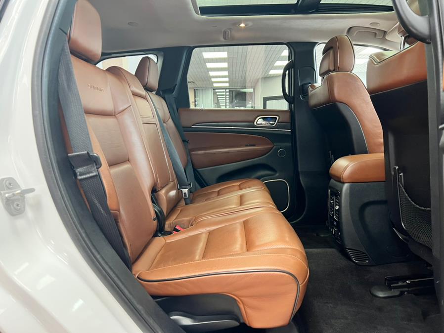 Used Jeep Grand Cherokee 4WD 4dr Summit 2016 | Power Motors East. Massapequa Park, New York Used Jeep Grand Cherokee 4WD 4dr Summit 2016 | Power Motors East. Massapequa Park, New York