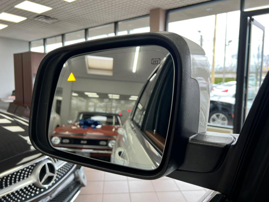 Used Jeep Grand Cherokee 4WD 4dr Summit 2016 | Power Motors East. Massapequa Park, New York Used Jeep Grand Cherokee 4WD 4dr Summit 2016 | Power Motors East. Massapequa Park, New York