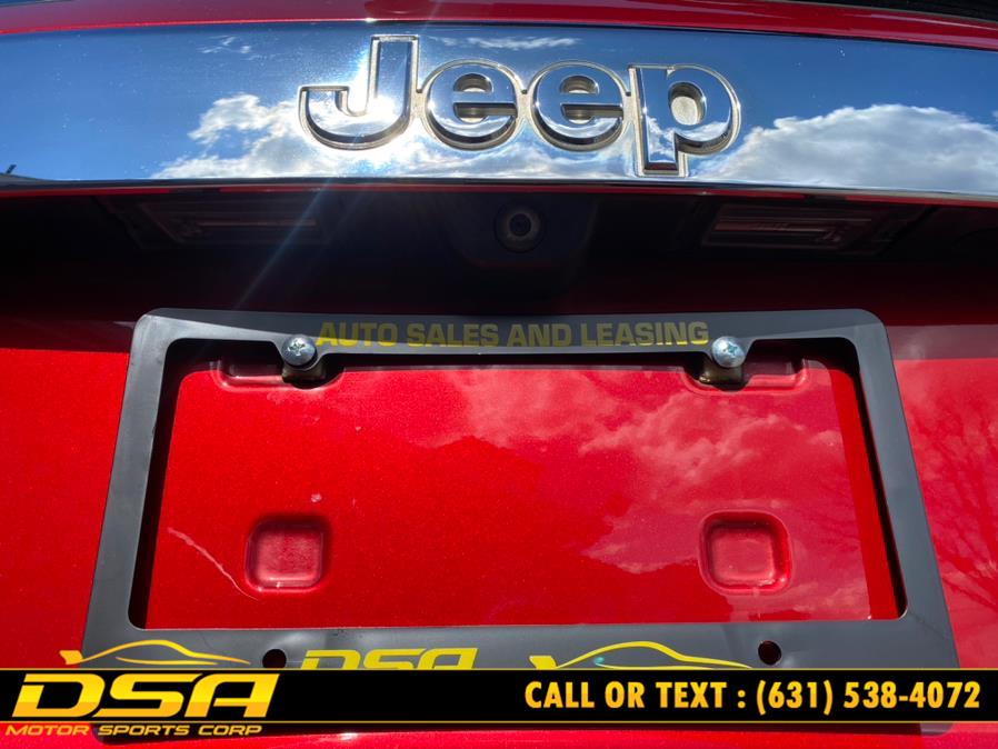 2011 Jeep Grand Cherokee 4WD 4dr Laredo, available for sale in Commack, New York | DSA Motor Sports Corp. Commack, New York 2011 Jeep Grand Cherokee 4WD 4dr Laredo, available for sale in Commack, New York | DSA Motor Sports Corp. Commack, New York