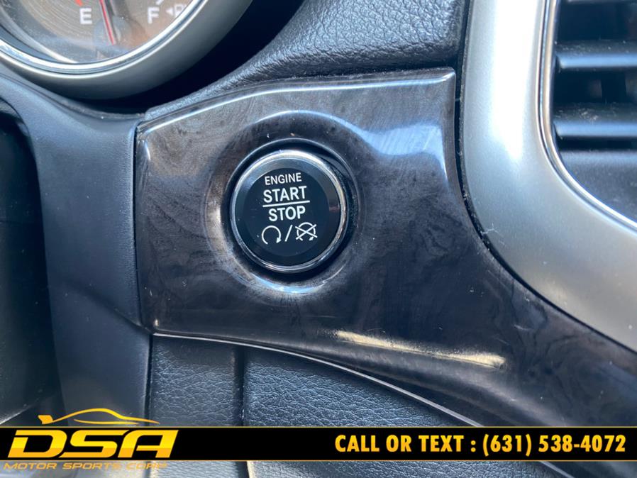 2011 Jeep Grand Cherokee 4WD 4dr Laredo, available for sale in Commack, New York | DSA Motor Sports Corp. Commack, New York 2011 Jeep Grand Cherokee 4WD 4dr Laredo, available for sale in Commack, New York | DSA Motor Sports Corp. Commack, New York