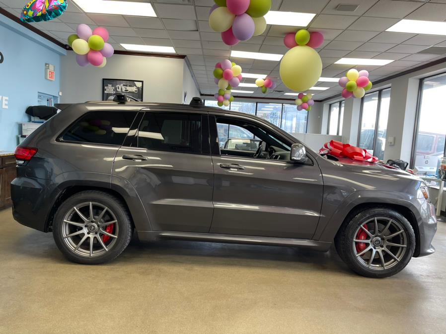 Used Jeep Grand Cherokee 4WD 4dr SRT 2017 | 5 Towns Drive. Inwood, New York Used Jeep Grand Cherokee 4WD 4dr SRT 2017 | 5 Towns Drive. Inwood, New York