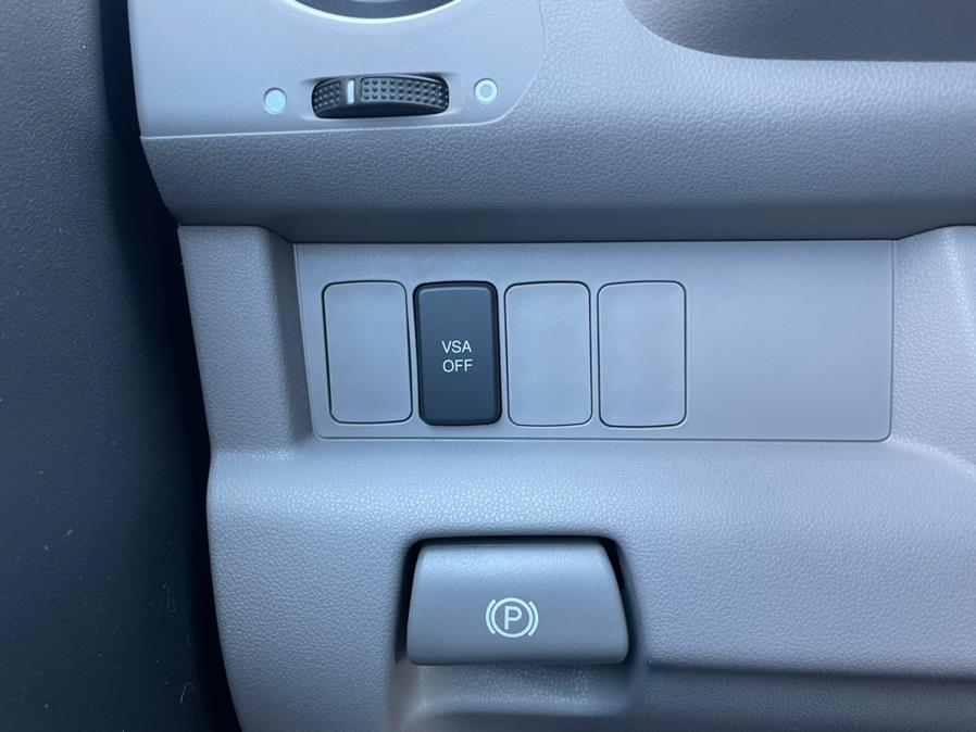 2011 Honda Pilot 4WD 4dr EX-L w/Navi, available for sale in Jamaica, New York | Sylhet Motors Inc.. Jamaica, New York 2011 Honda Pilot 4WD 4dr EX-L w/Navi, available for sale in Jamaica, New York | Sylhet Motors Inc.. Jamaica, New York