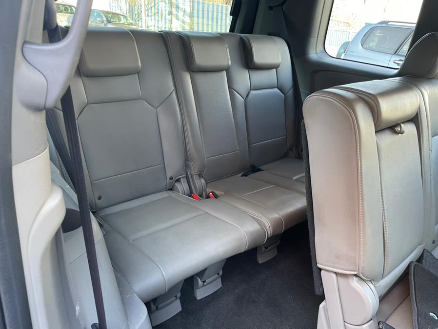 2011 Honda Pilot 4WD 4dr EX-L w/Navi, available for sale in Jamaica, New York | Sylhet Motors Inc.. Jamaica, New York 2011 Honda Pilot 4WD 4dr EX-L w/Navi, available for sale in Jamaica, New York | Sylhet Motors Inc.. Jamaica, New York
